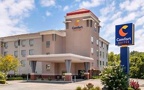 Comfort Suites Elizabethtown 2*